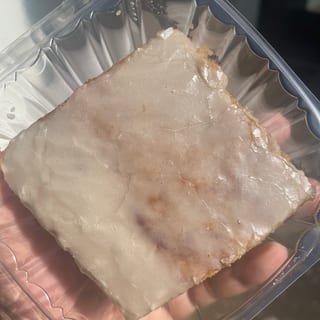 Honey Bun Cake 