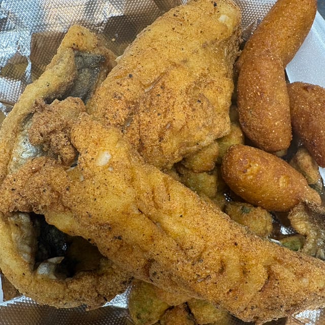 2-piece Fried Trout Combo.