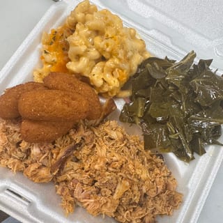 Pulled Chicken BBQ Combo